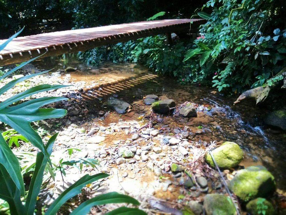 Sumatra Ecolodge Sao Sebastiao  Exterior photo